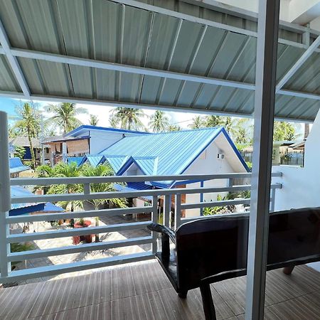 Foxtail Siargao Island Guesthouse Хенерал Луна Екстериор снимка
