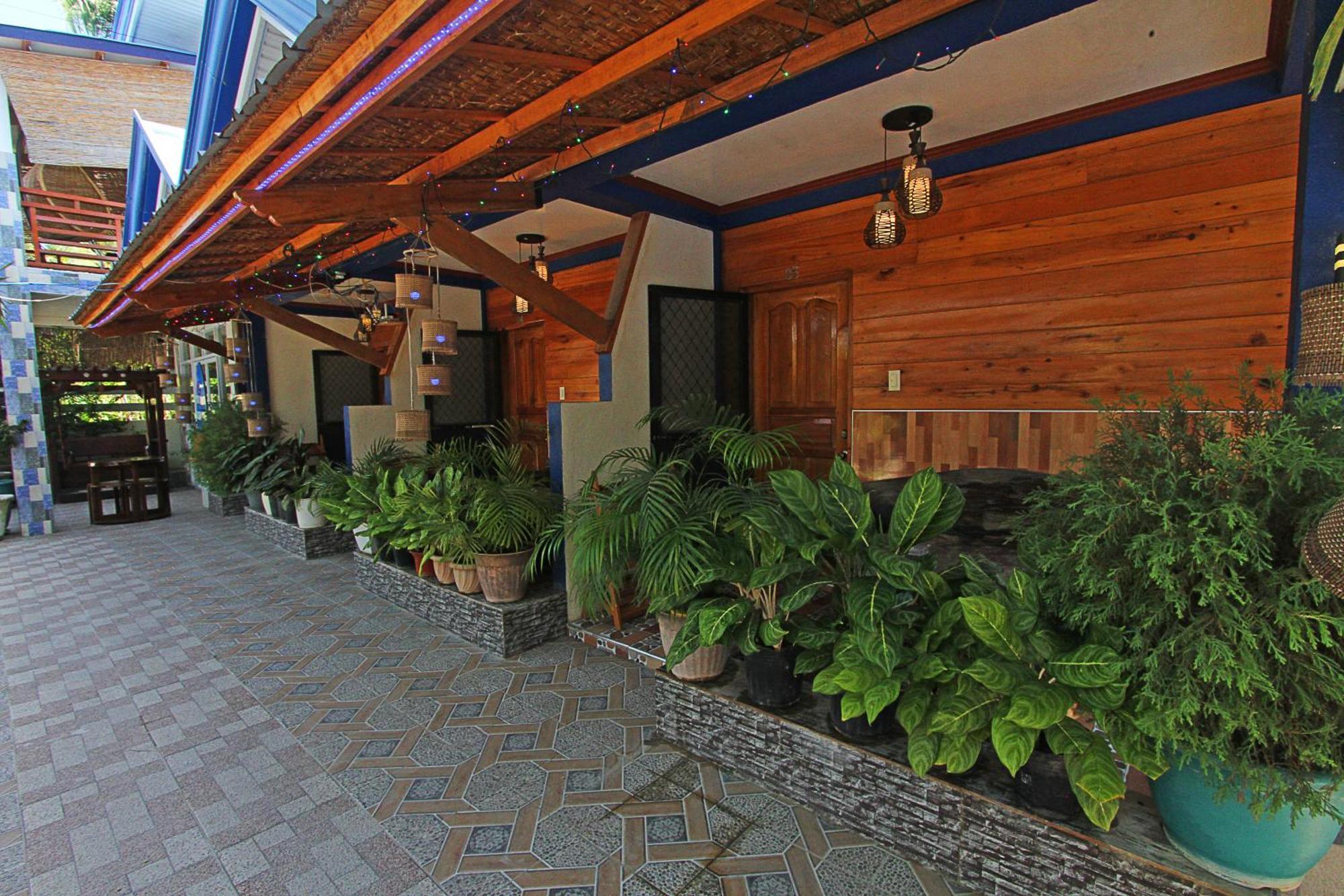 Foxtail Siargao Island Guesthouse Хенерал Луна Екстериор снимка