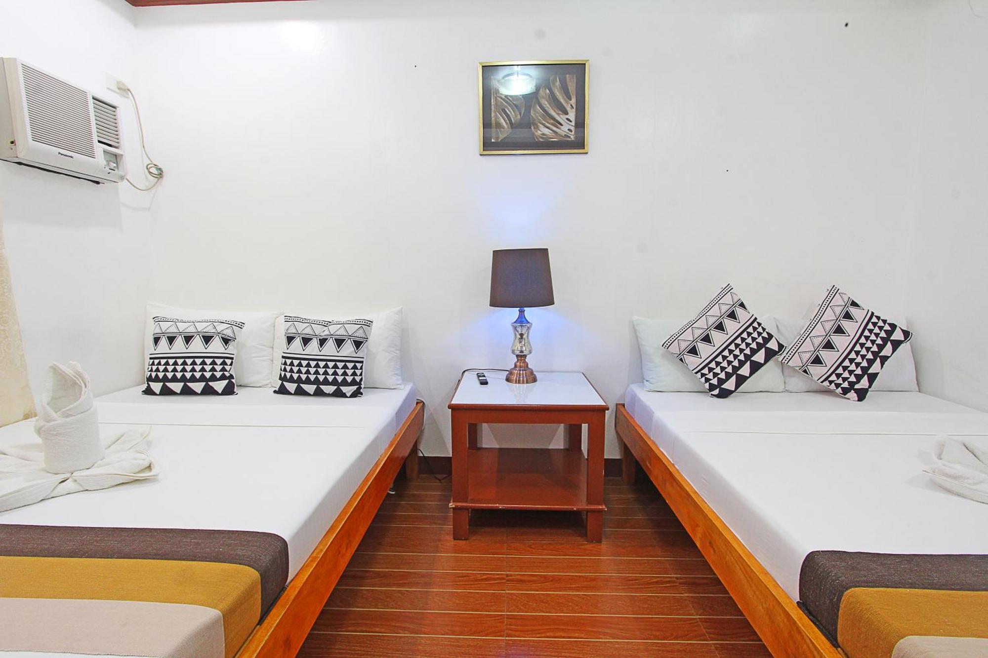 Foxtail Siargao Island Guesthouse Хенерал Луна Екстериор снимка