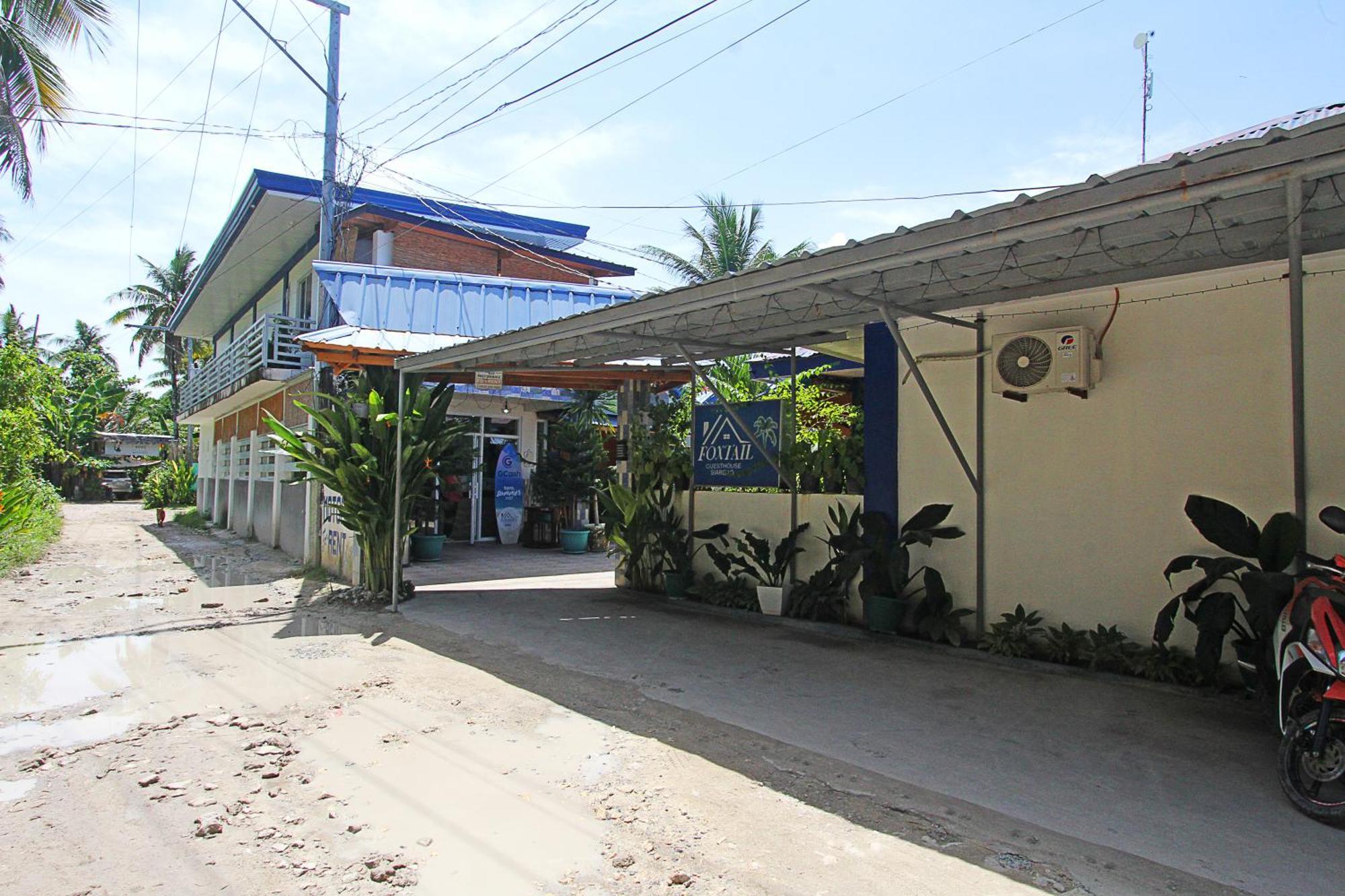 Foxtail Siargao Island Guesthouse Хенерал Луна Екстериор снимка