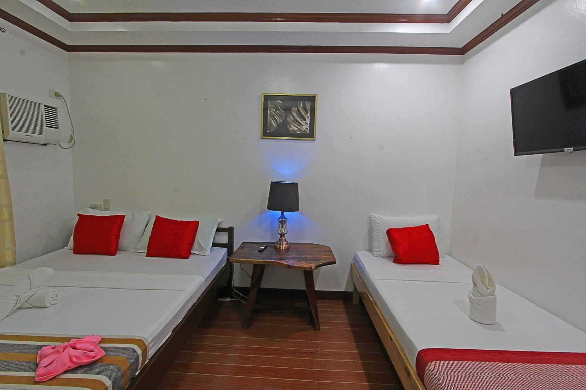 Foxtail Siargao Island Guesthouse Хенерал Луна Екстериор снимка