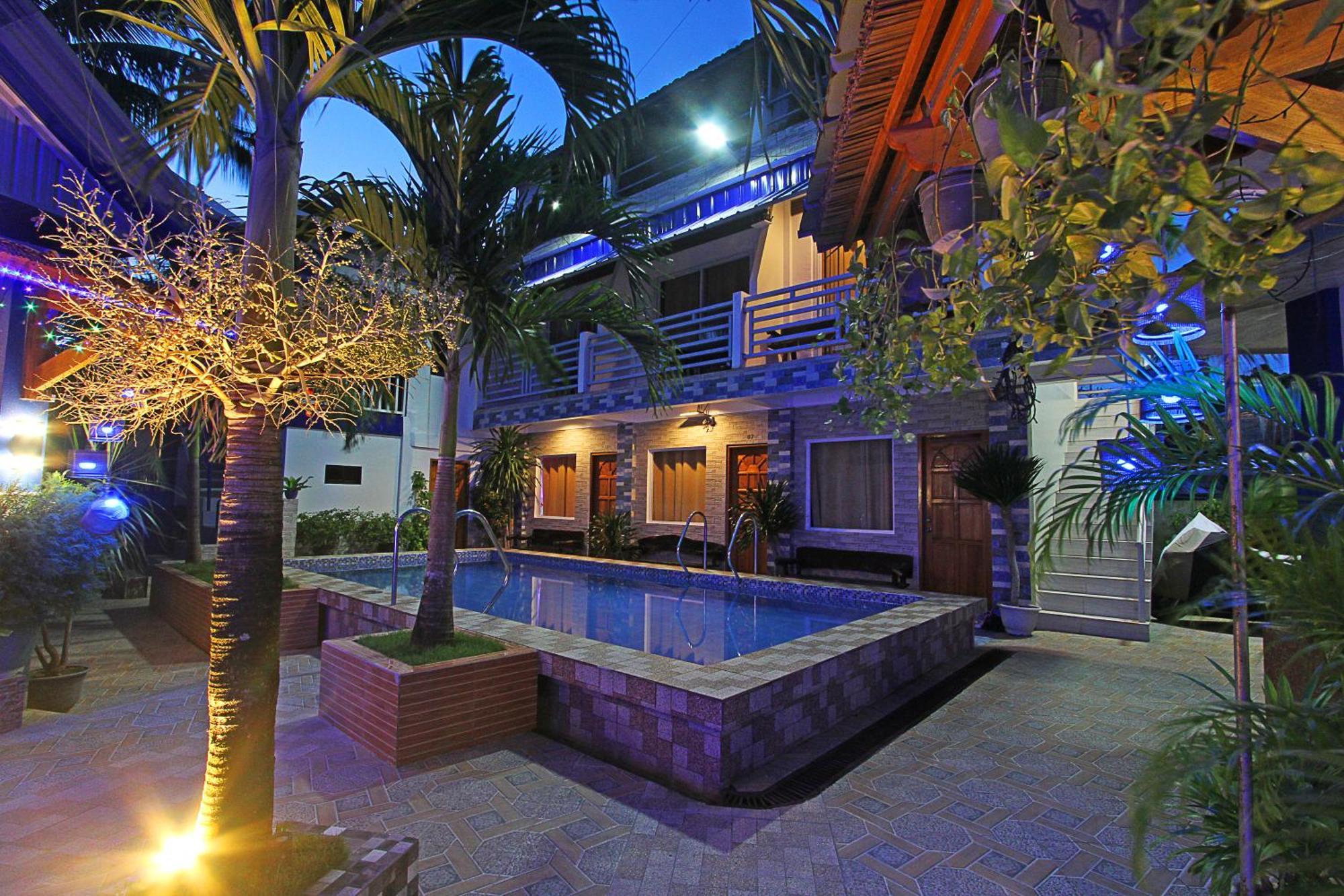 Foxtail Siargao Island Guesthouse Хенерал Луна Екстериор снимка