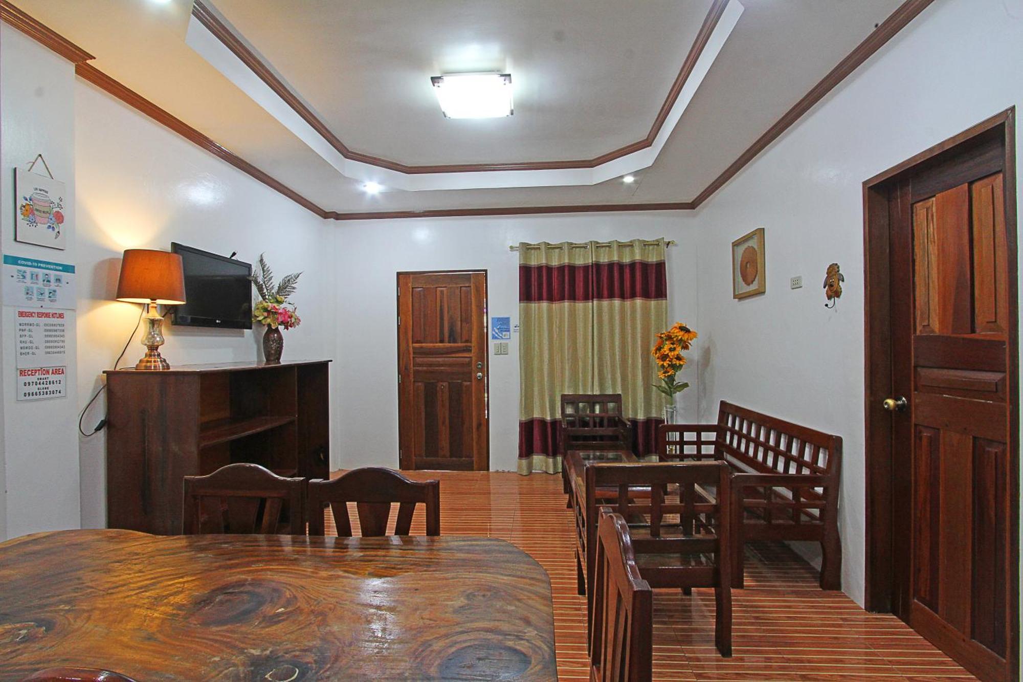 Foxtail Siargao Island Guesthouse Хенерал Луна Екстериор снимка