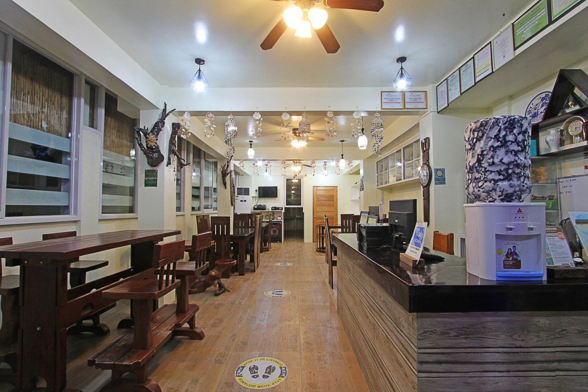 Foxtail Siargao Island Guesthouse Хенерал Луна Екстериор снимка
